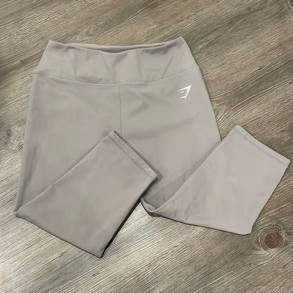Gymshark Pants - Gymshark Leggings Women Gray Athletic Pants High Waist Cropped Capri Gym